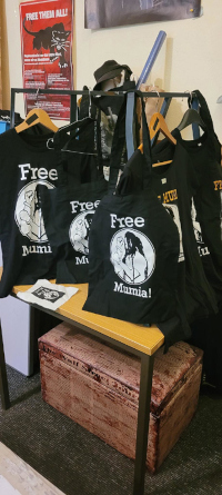 Material zur Unterstützung von Mumia