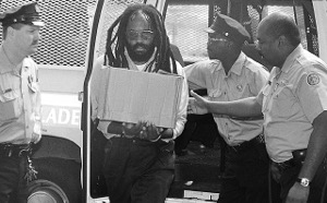 Mumia carring files